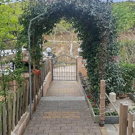 아파트 Family House 카발라